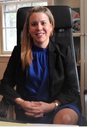 Carly Beauvais Iafrate, Esq. L'00