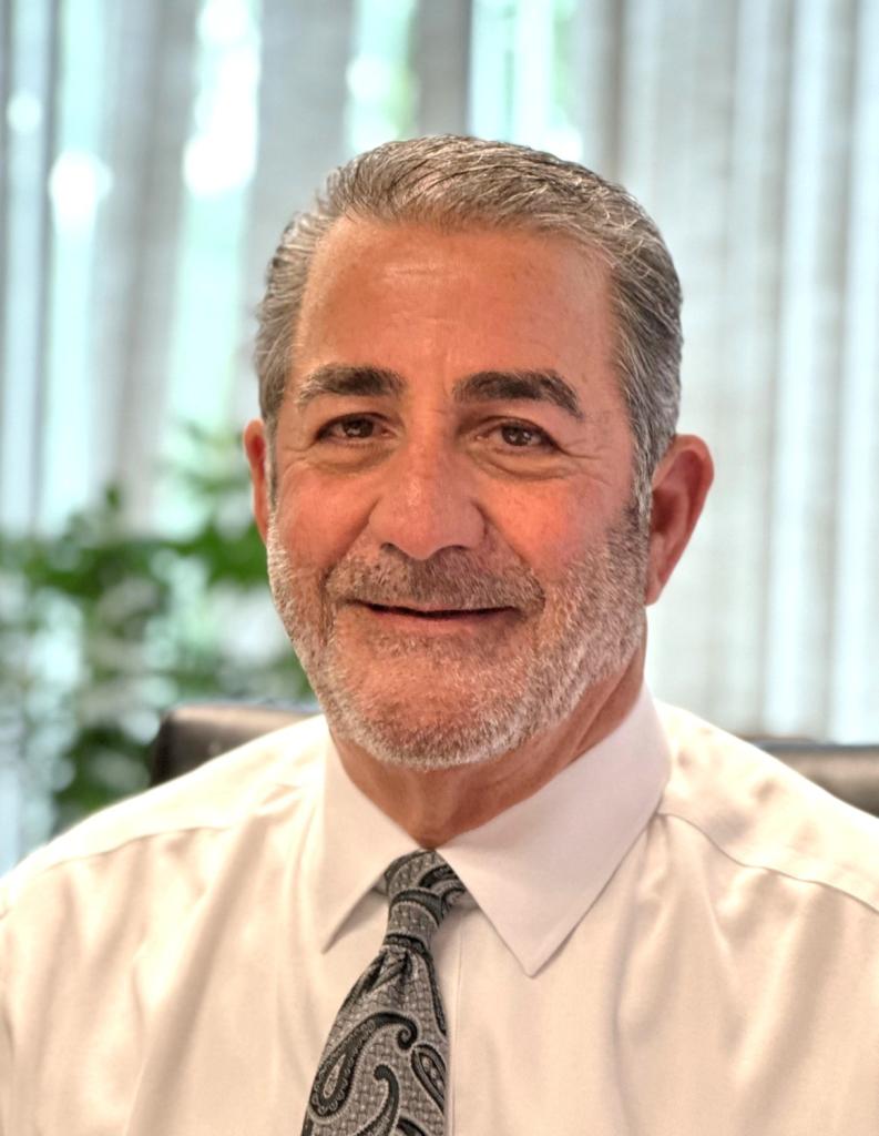 Michael A. Voccola, Esq. L'97