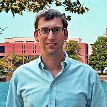Headshot of Read Porter