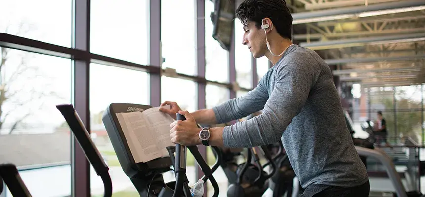 RWU Law Students Studies at the Gym
